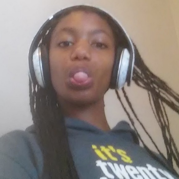 Meet your Posher, Kiara - Picture 1 of 1